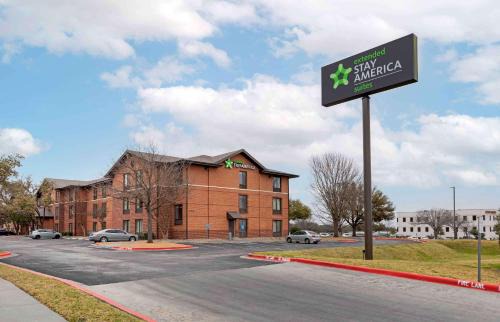 St. Johns Hotel | Comfortable Extended Stay America Suites - Austin Metro