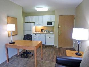 Piscataway Hotel | Comfortable Extended Stay America Suites near Rutgers University