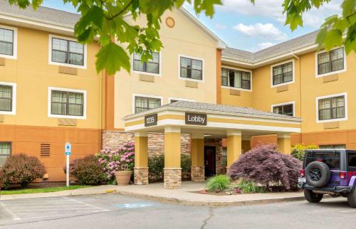 East Greenwich Hotel | Comfortable Stay at Extended Stay America - Providence