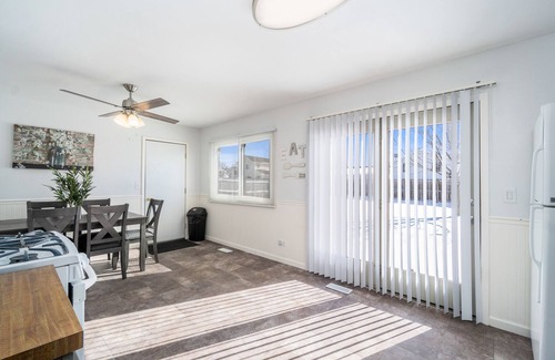Bloomingdale House | Comfortable Extended Stay in Hanover with Pool & Breakfast