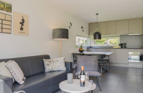 Harles Cottage | Extra accessible bungalow for 4 persons