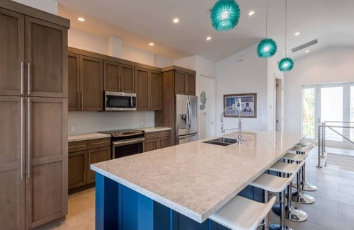 Marathon House | Grouper House: 4BR Oceanfront Home with Private Pool