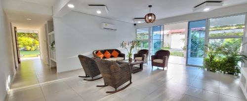 Sabanalarga House | Unforgettable CASA FINCA with Pool & Hot Tub - 10/10 Rating