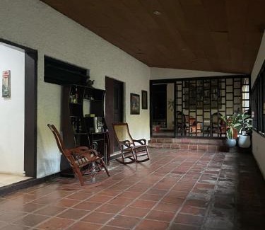 Leon Bed & Breakfast | Extraordinaria Casa Tranquila y Ventilada