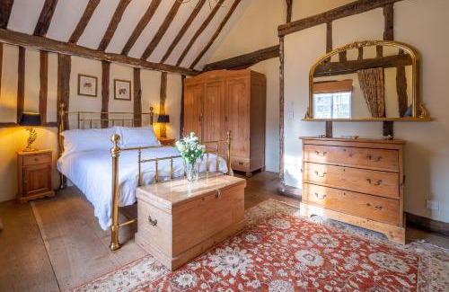 Lavenham House | Historic 15th Century Timber Cottage in Medieval Village