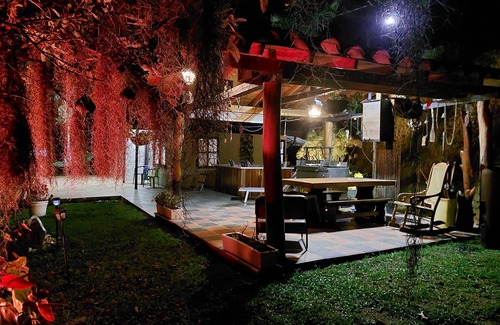 El Penol Cabin | Cozy Cabin in El Peñol with Hot Tub for 6 Guests