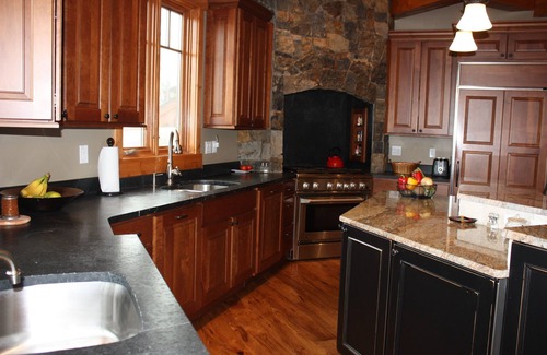 Fraser House | Unforgettable Colorado Mountain Retreat with Spa & Pool