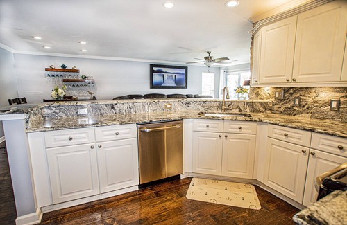 Cornelius Condo | Premier 3 Bedroom Waterfront Condo with Spectacular Views