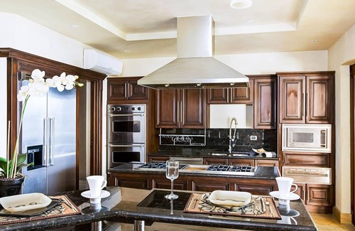 Playa Flamingo Villa | Magnificent Beachfront Mansion in Flamingo with Private Pool