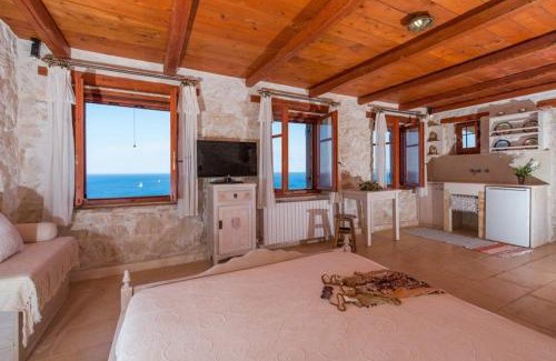 Korithi Villa | Elegant Zante Villa with Breathtaking Sea Views & Pool