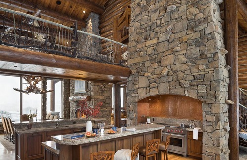 Wilson Villa | Private Wilson Sanctuary: Explore 56 Acres of Serenity