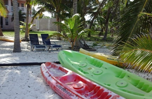Rolleville Apartment | Discover Exuma's Best Kept Secret with Spa & Breakfast