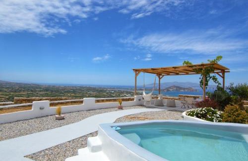 Naxos Town House | Unforgettable Stays at Eye of Naxos - 4-Star Oasis