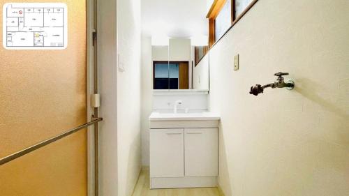 Ozu Apartment | eyehouse ozu No1