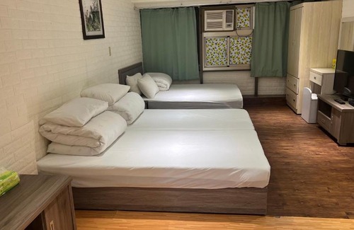 Ximending Hotel | EZ Stay 西門邑居: Family-Friendly with Breakfast Included