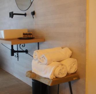 San Millan de la Cogolla House | Discover Fábrica de Harinas La Gloria: Pet-Friendly Retreat