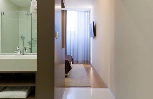 Viana do Castelo Hotel | Discover Fábrica do Chocolate: 4-Star Spa Retreat Awaits