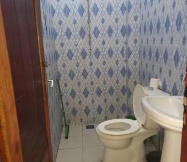 Pointe des Almadies Apartment | Fèmi
