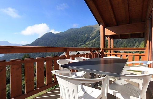 Ovronnaz Apartment | Experience Fénestral 301: Guest Rated 9.2 with Lake Views