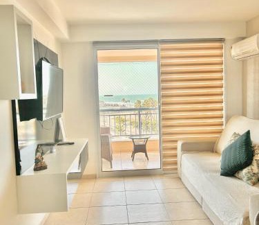 Praia do Futuro II House | Inviting Beach Village Fortaleza: Pet-Friendly Oceanfront Retreat