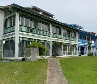 Morrinhos Apartment | Dream Holidays Await at Garopaba with Oceanfront Views