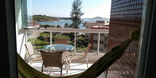 Praia do Morro Apartment | Unforgettable Getaway: Beachfront Bliss in Guarapari