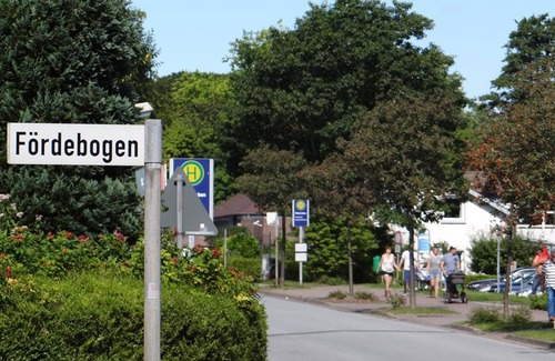 Wassersleben Apartment | Family-Friendly Fördeblick Aquatic Life with Kitchen Access