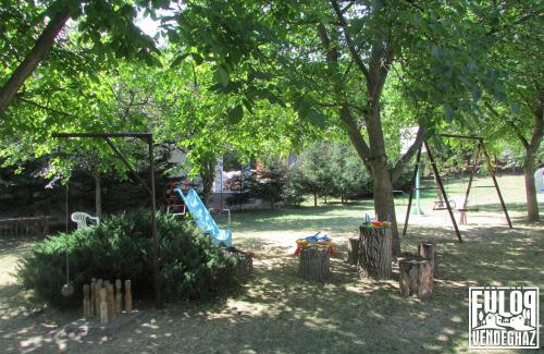 Bogacs Apartment | Family-Friendly Fülöp Vendégház with High Guest Ratings