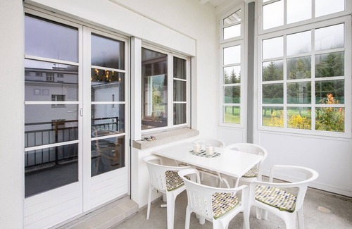 Meierhof Apartment | Spacious Retreat for 6 Guests in Davos Platz
