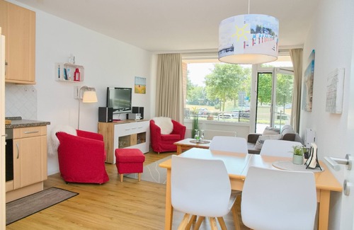 Groemitz Apartment | Top-Rated Fürstenhof App. 2 with Pool & Ocean Views