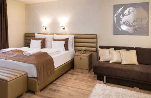 Gyor Apartment | Exceptional Főtér Rezidencia 2 with Child-Friendly Amenities