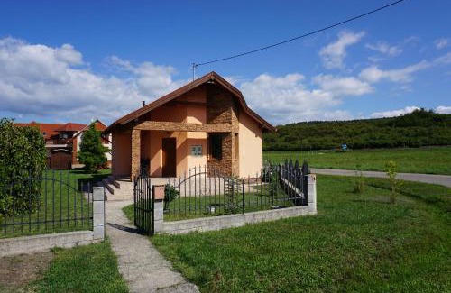 Demjen Apartment | Oceanfront FŰZFA VENDÉGHÁZ: Guest Rated 9.3/10