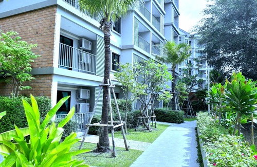 Sa Khu Condo | Modern Condo with Pool & Breakfast - Free Netflix Included