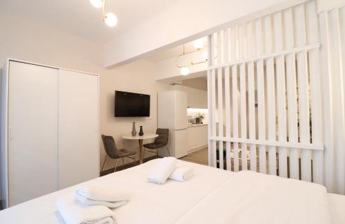 Thessaloniki City Centre Apartment | Premier Family-Friendly Stay at F & B Collection Central