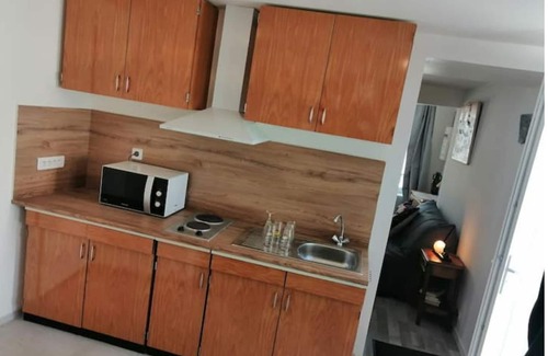 Courtenay Apartment | Cozy F Logement Entier: Family-Friendly with Kitchen Access