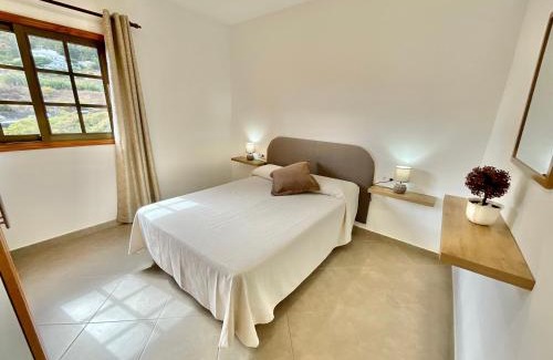 Tejina Apartment | Family-Friendly Getaway at F&M Familiar - Rated 9.2/10