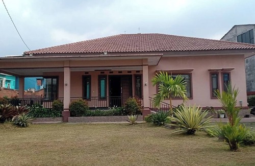 Cisarua Villa | F One Village