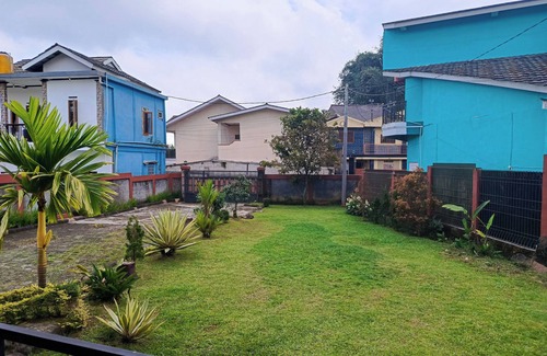 Cisarua Villa | F One Village
