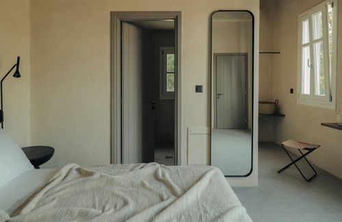 Tselendata Villa | Discover F Topia Long Villa: Ocean View & Private Pool Awaits