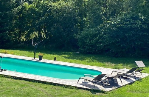 Francorchamps Bed & Breakfast | Convenient F1 Circuit Stay with Pool & Family-Friendly Amenities