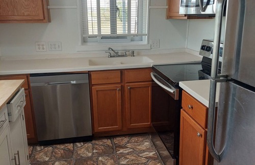 Del Valle House | Convenient F1 Rental Steps from the Track for Race Fans