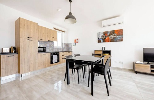 Msida Apartment | Bright Oceanfront Apartment F12 for Family Getaways