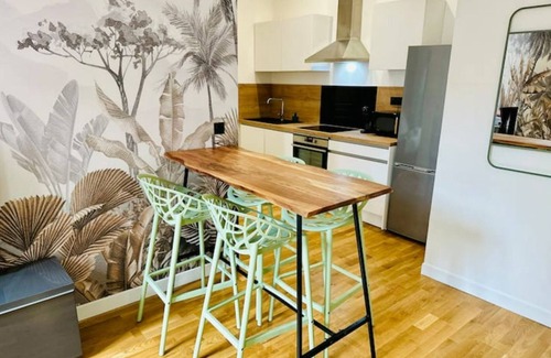 Centre Ville Apartment | Cozy Retreat at F2 Cosy Place Jean Jaurès - 10/10 Rated