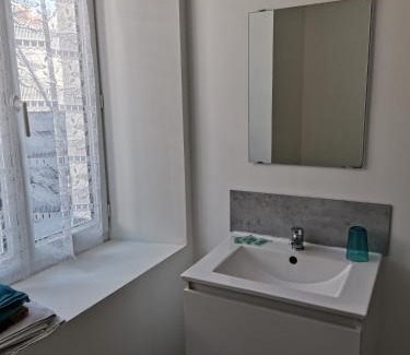 Pithiviers Apartment | Explore F2 DU GATINAIS: Family and Pet-Friendly Stay