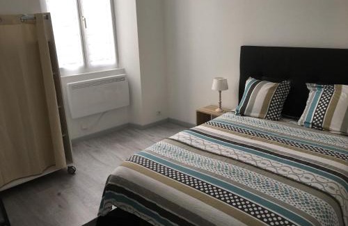 Pithiviers Apartment | Explore F2 DU GATINAIS: Family and Pet-Friendly Stay