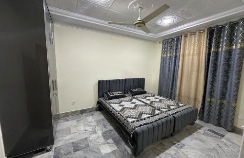 Mirpur Apartment | F4 part 1 haul road appartment