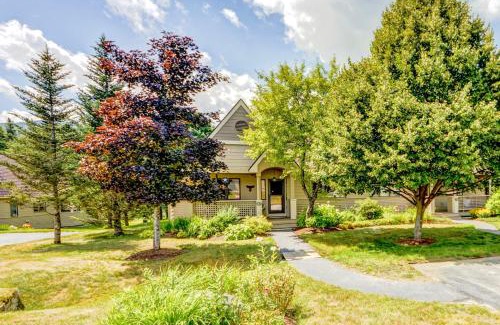 Bretton Woods House | Top-Rated Villas in NH, USA - Pet-Friendly & Spa Services
