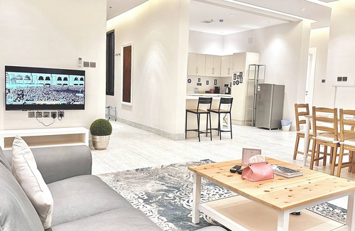 Riyadh Apartment | F9-Modern 3BR Apt in Ard District, Riyadh