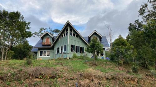 Ba'Kelalan House | Discover Fa Klubu Homestay in Ba' Kelalan