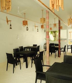 Fulhadhoo House | Faana Inn